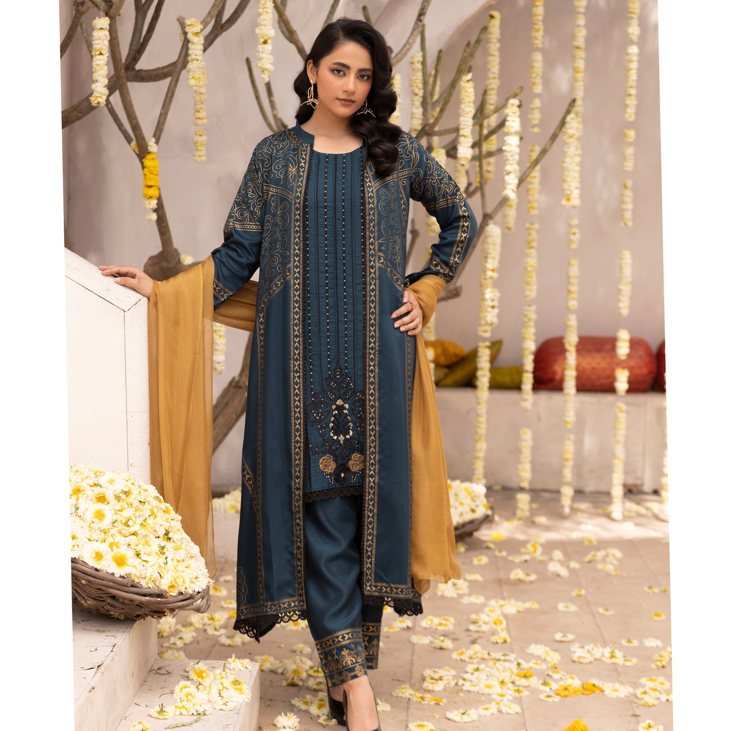 UMS-21 Luxury Embroidered Court Style Arabic Linen Collection | Ready to Wear | Simrans