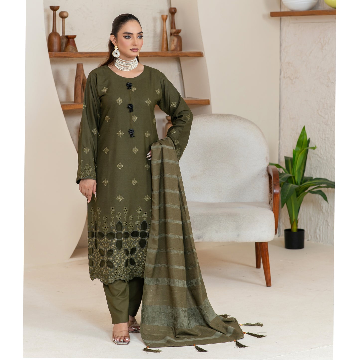 UA-110 "Heena" Embroidered Dhanak Winter Collection | Ready by Wear | Pakistani Dress Asian Clothes Umnaa