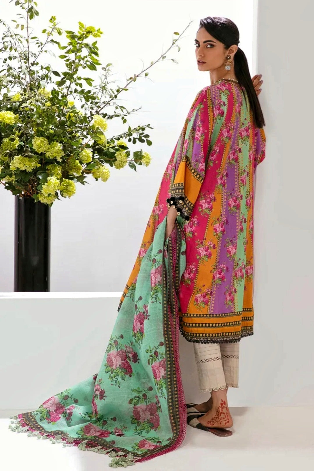 Mahay by Sana Safinaz Stitched 3 Piece Summer Lawn Collection 2023