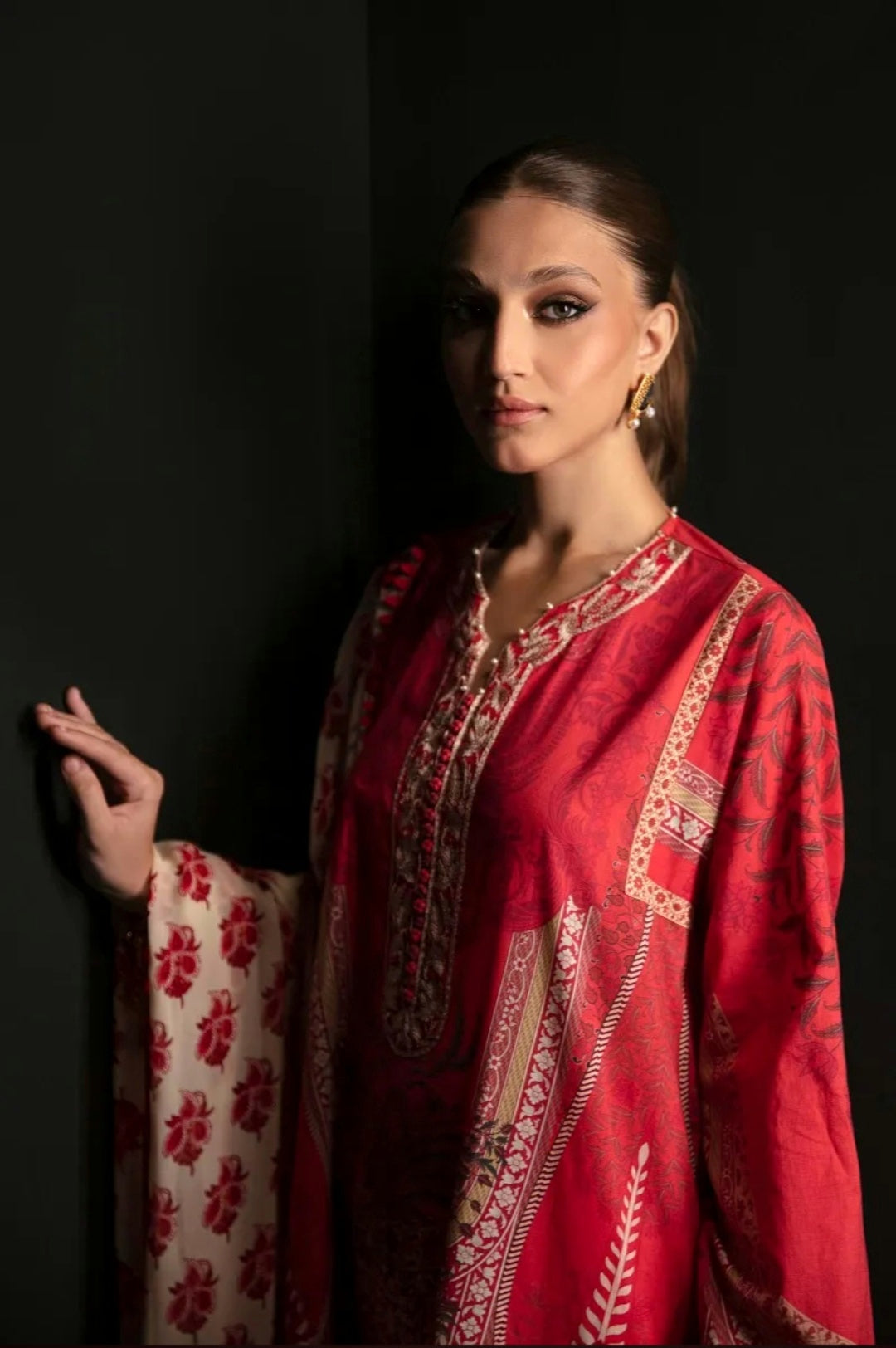 Mahay by Sana Safinaz Stitched 3 Piece Summer Lawn Collection 2023