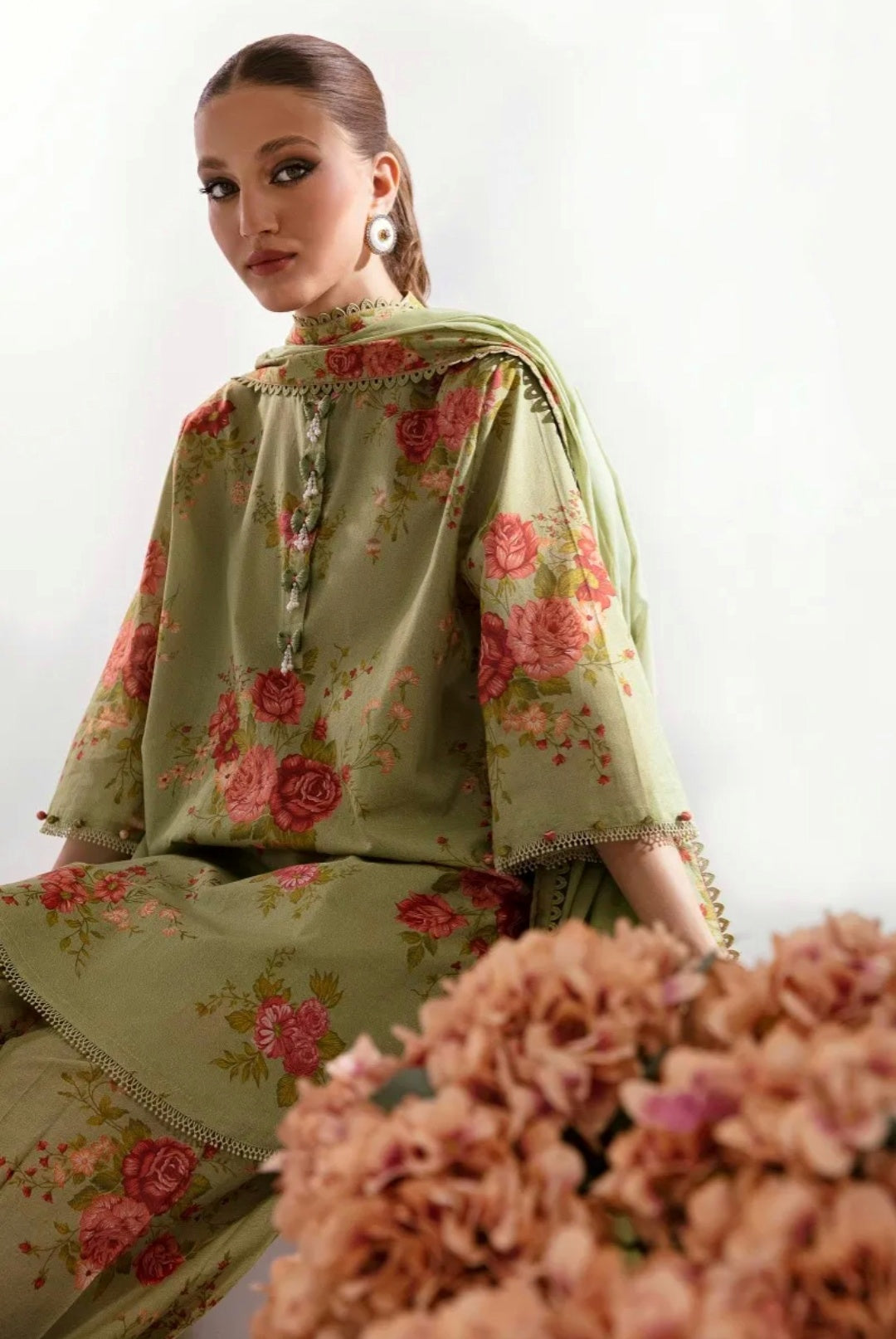 Mahay by Sana Safinaz Stitched 3 Piece Summer Lawn Collection 2023