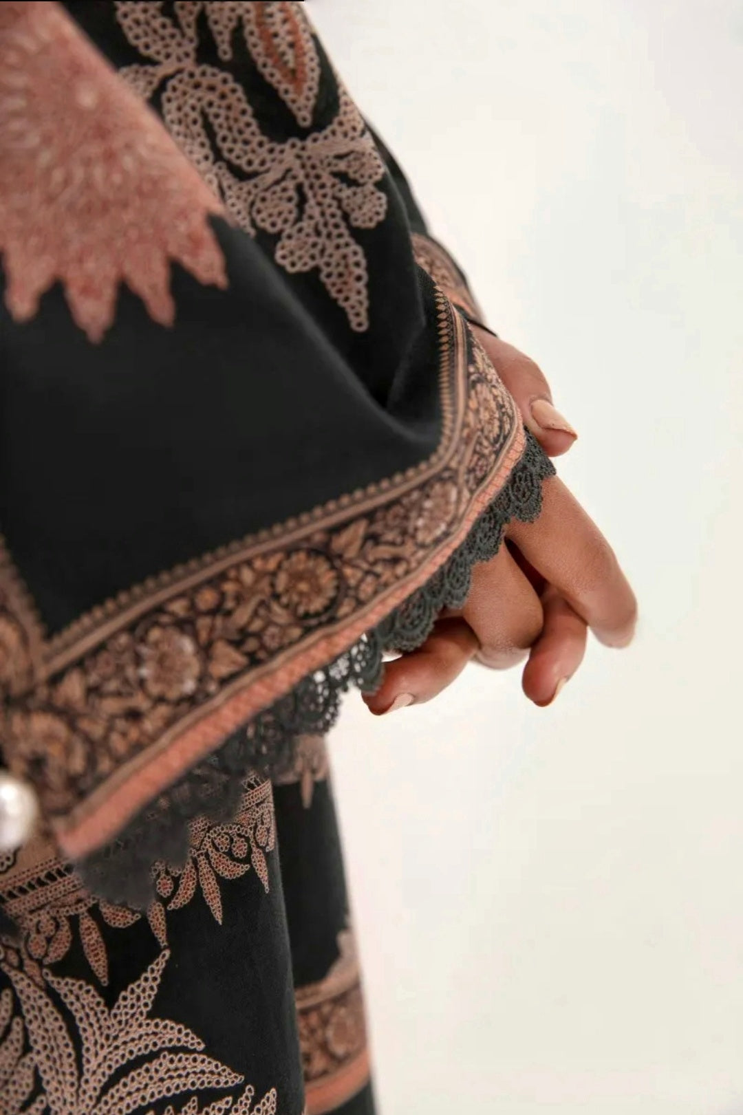 Mahay by Sana Safinaz Stitched 3 Piece Summer Lawn Collection 2023