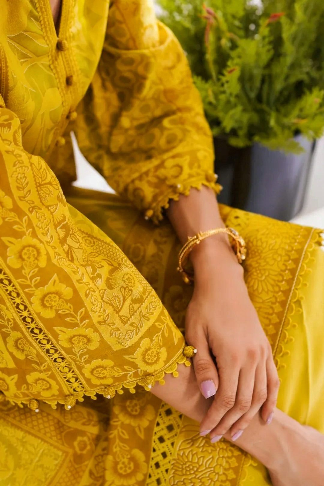 Mahay by Sana Safinaz Stitched 3 Piece Summer Lawn Collection 2023