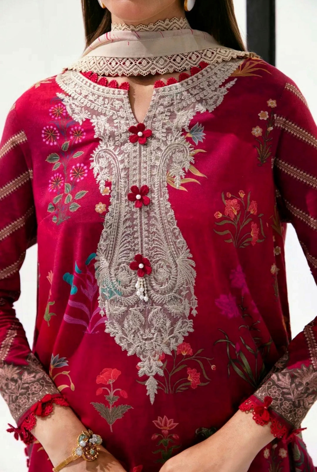 Mahay by Sana Safinaz Stitched 3 Piece Summer Lawn Collection 2023