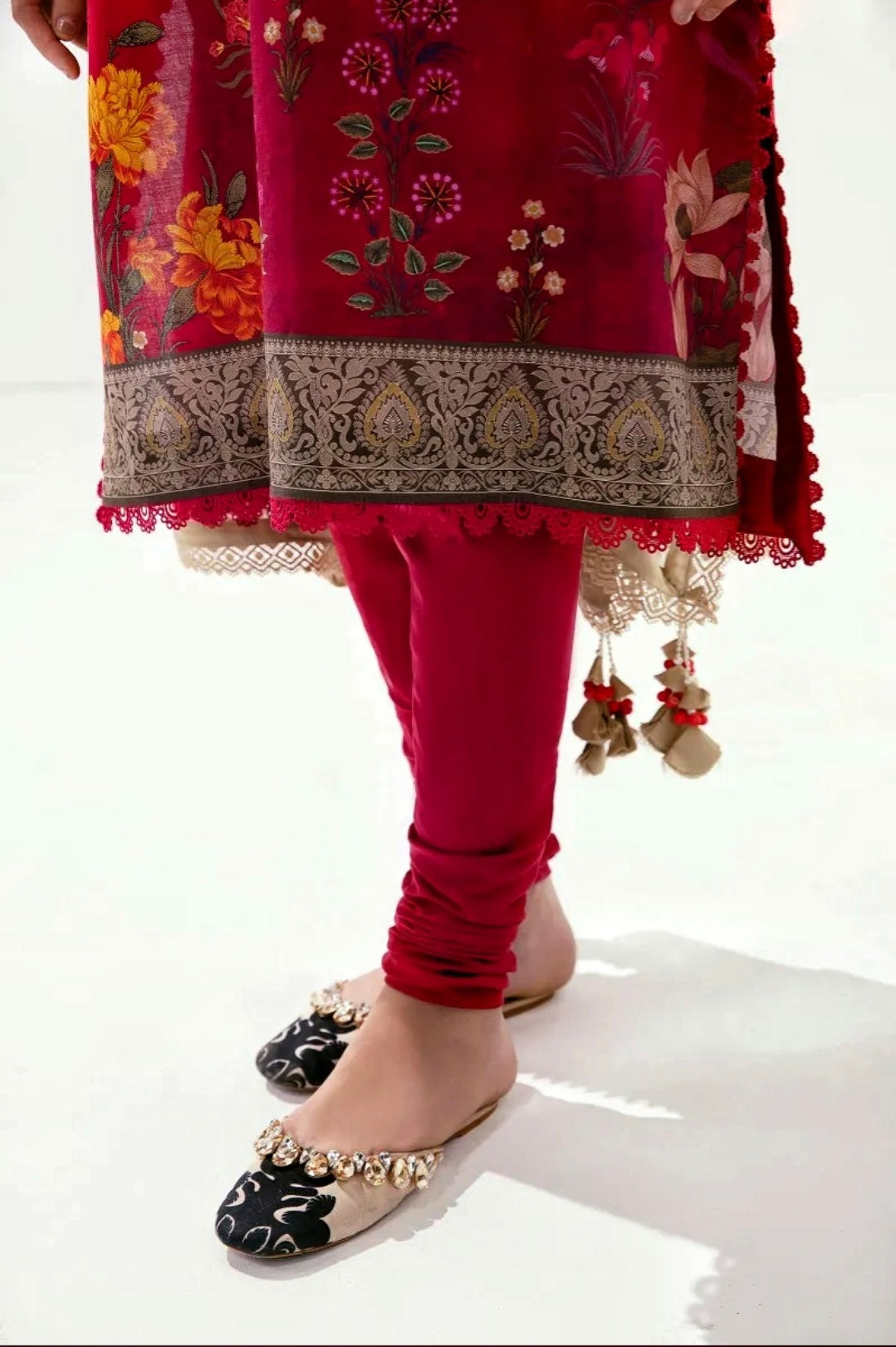 Mahay by Sana Safinaz Stitched 3 Piece Summer Lawn Collection 2023