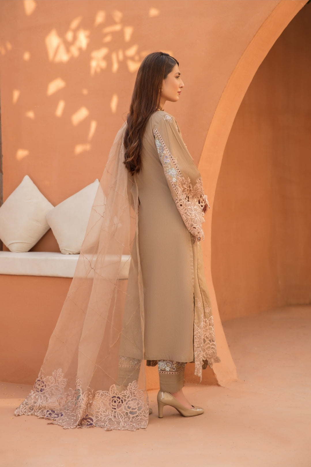 (CARAMEL) 3 Pc "NAKHRA" Embroidered Luxury Lawn By Simrans