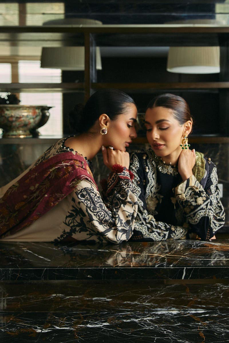 Muzlin By Sana Safinaz Stitched 3 Piece-Winter Collection