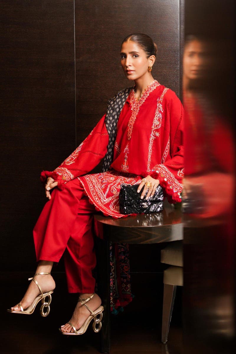 Muzlin By Sana Safinaz Stitched 3 Piece-Winter Collection