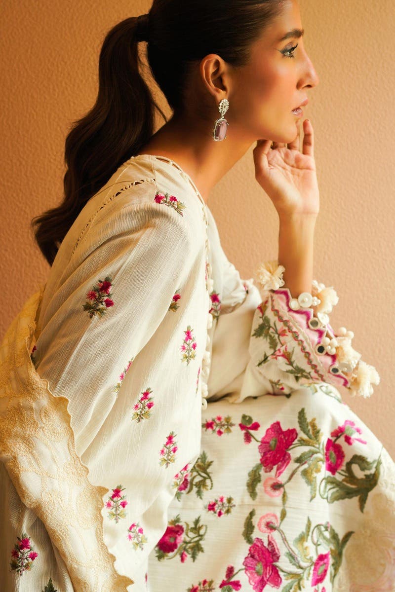 Muzlin By Sana Safinaz Stitched 3 Piece-Winter Collection