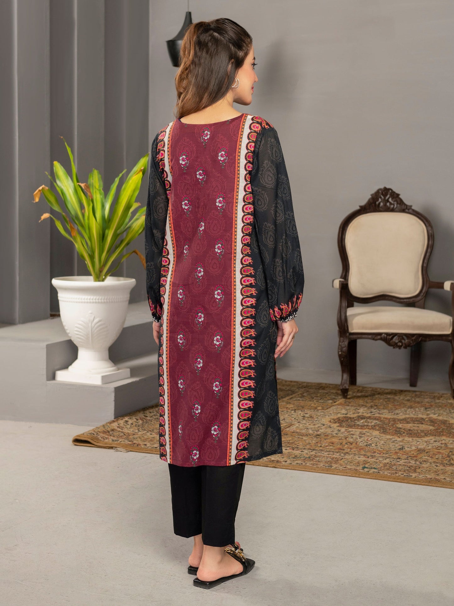 Black 1 Piece Printed Lawn Shirt By Limelight
