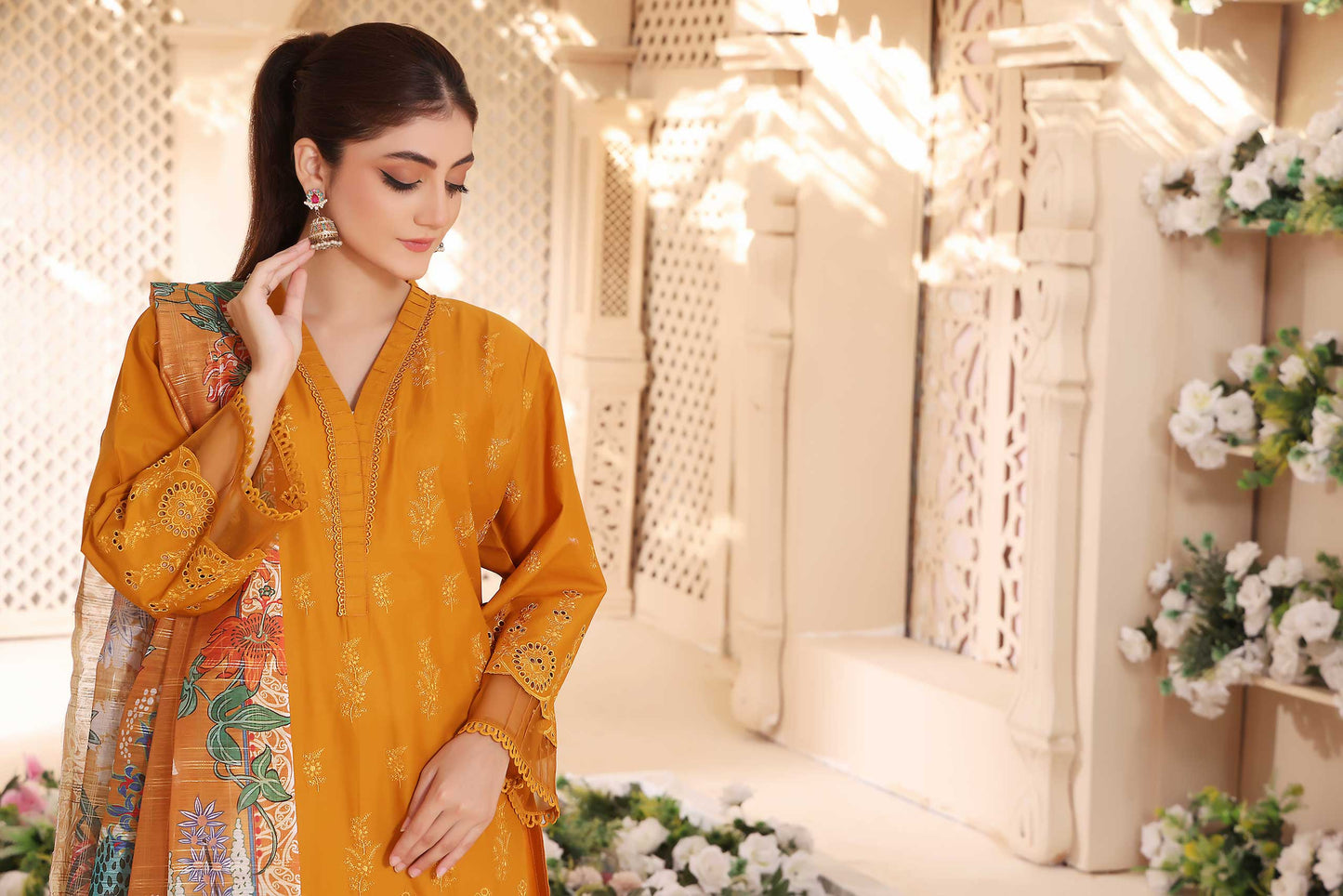 3 Piece Stitched Embroidered Chickenkari Lawn-ZAINAB FAZLANI