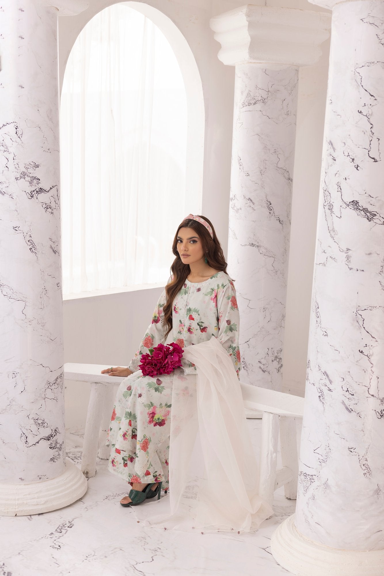 Off White Chikankari Floral Printed Lawn 3 Pc - Simrans