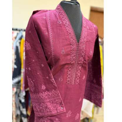 2 Pc Embroidered Khaddar Co-Ord Set  | Ready to wear| Hayats