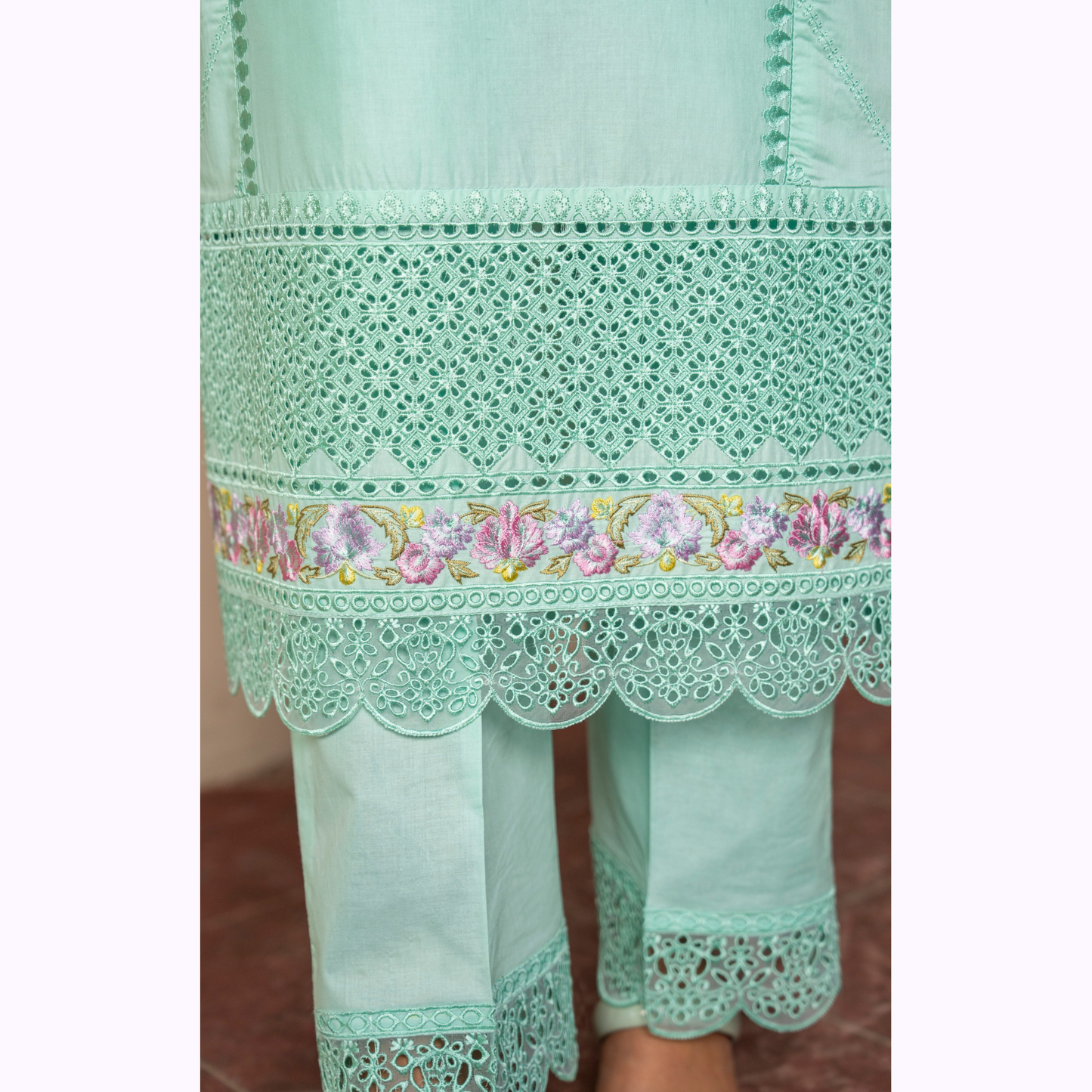 UKC-25 Embroidered Chikenkari Cambric Cotton Ready to Wear 3 Pc - Karma Collection