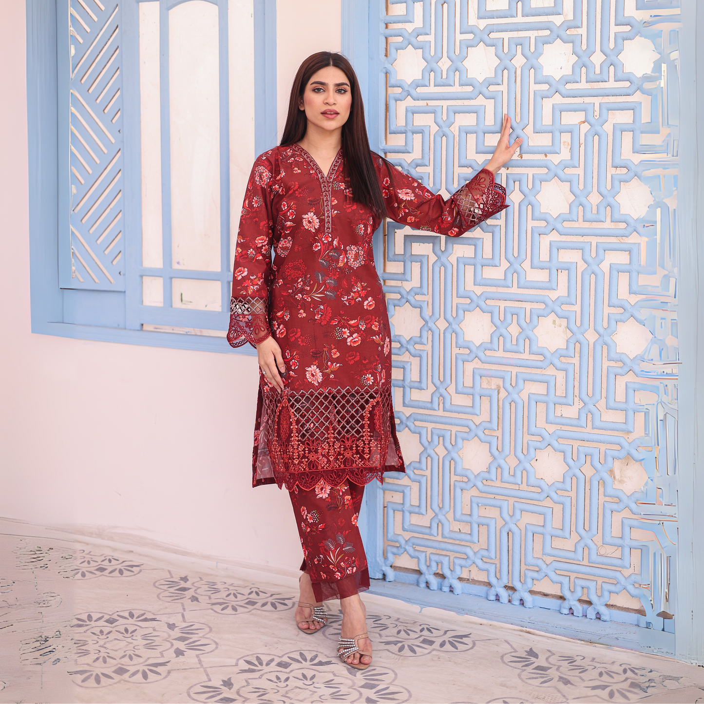 2 Pc Embroidered floral Printed Khaddar Pakistani Co-Ords Set | Ready to wear| Naubahar | UMNAU0900