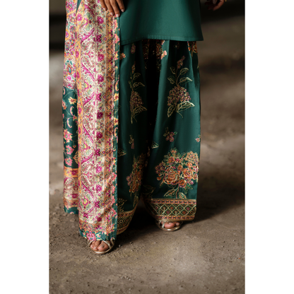 UCA-28 "Sham" Embroidered Silk Viscose Ready to Wear Collection by Casuallite