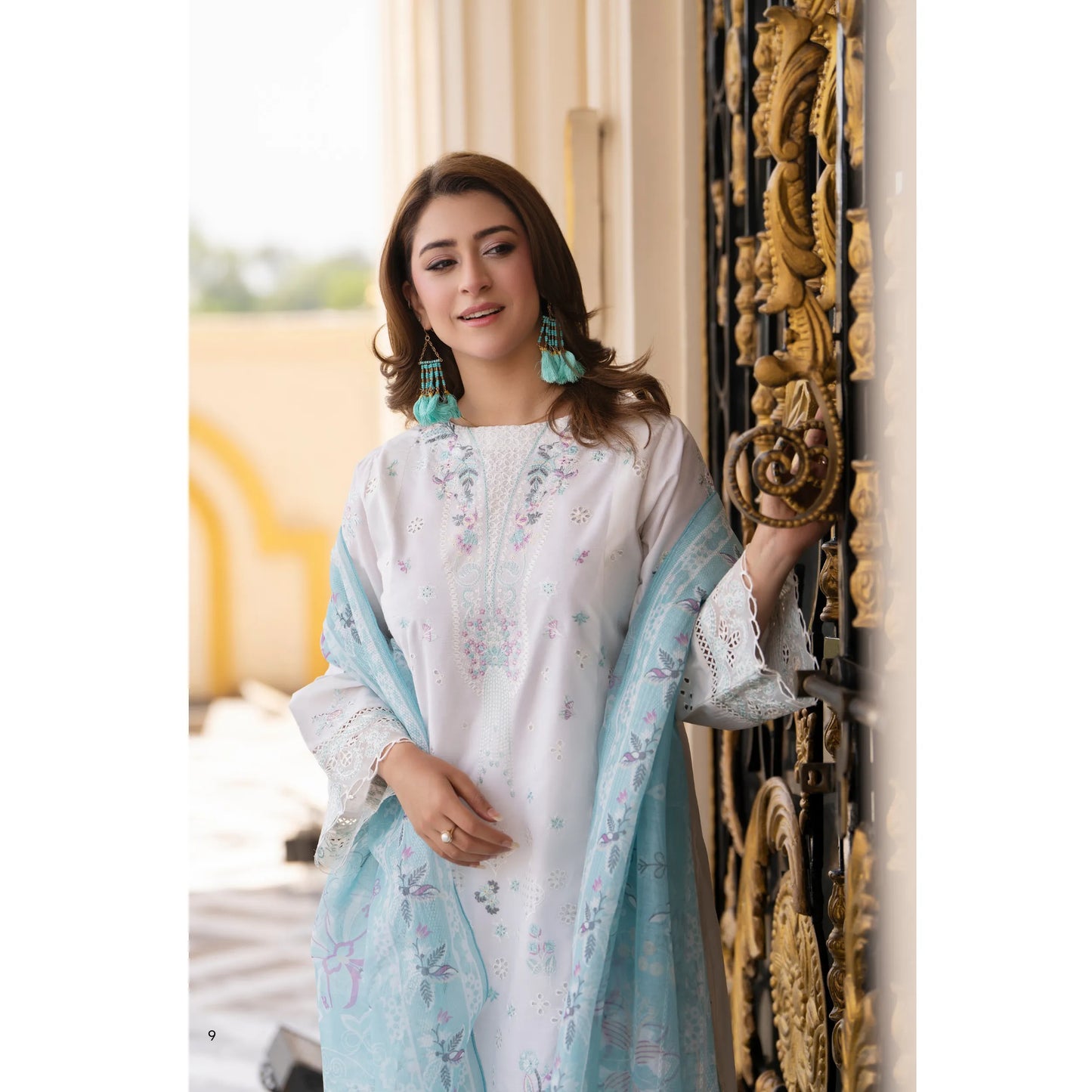 RA-31 Range-e-Eid Embroidered Lawn 3 Piece Collection by Raniya.h | Ready to Wear Pakistani Asian clothes