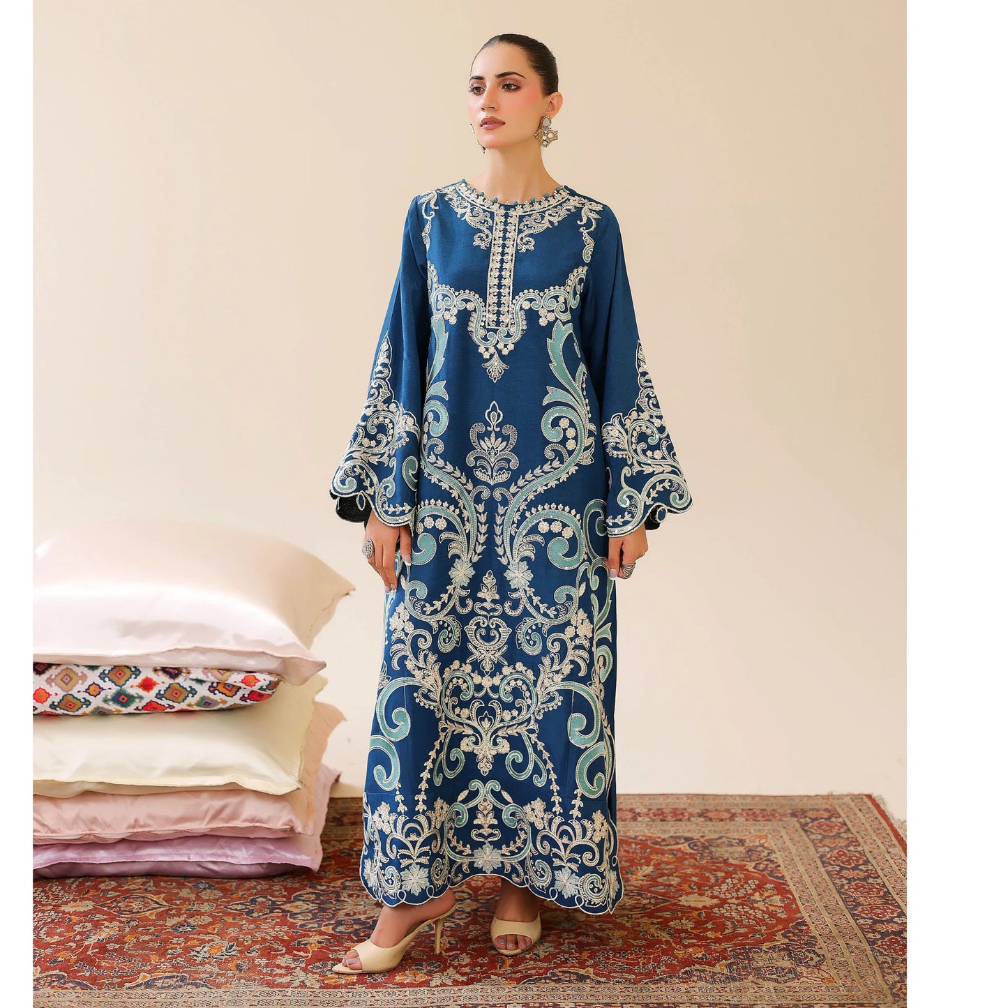 UAL-02 Embroidered Kaftan Raw Silk Co-Ord Set 2 Pc | Adan's Libas