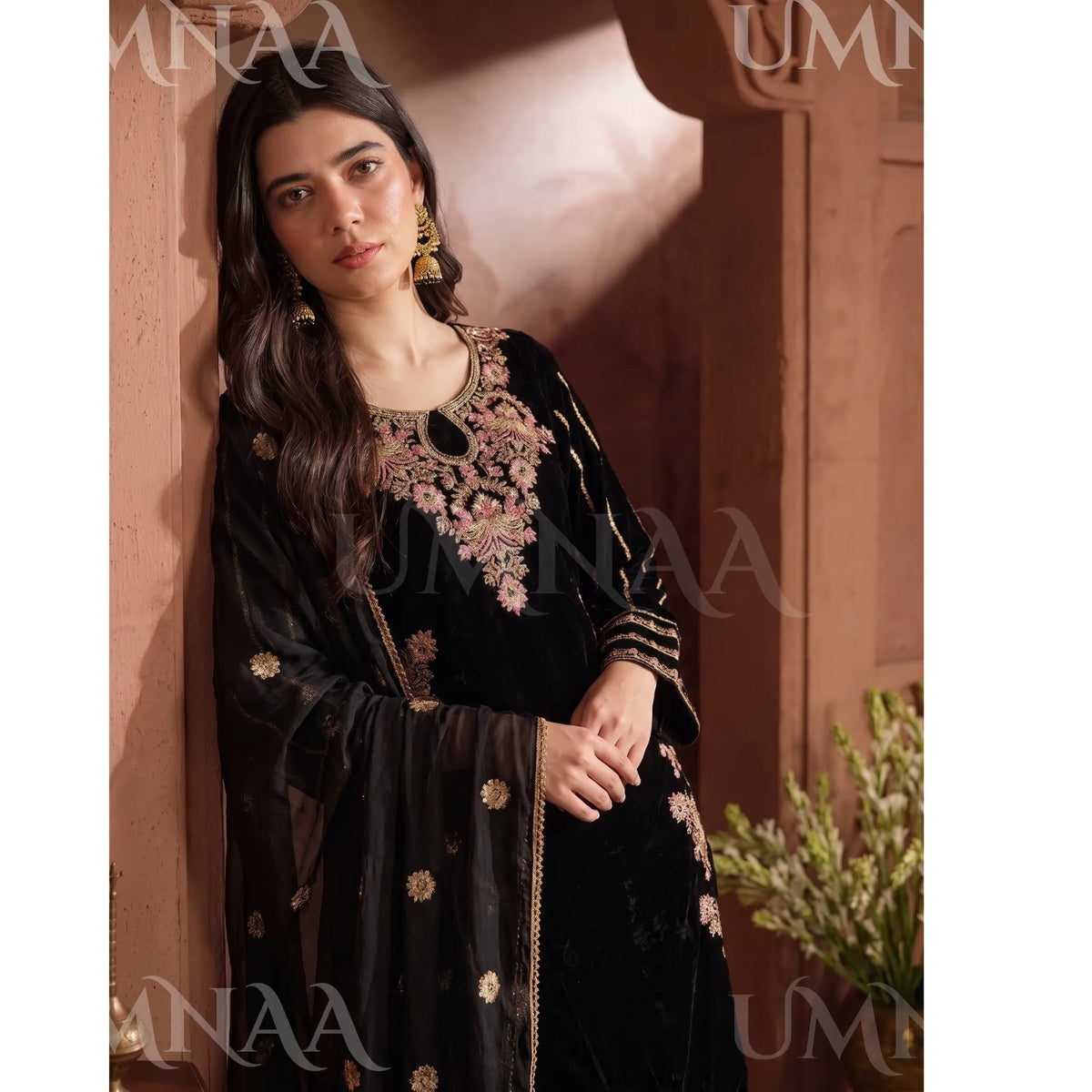 UA-293 Embroidered Luxury Velvet Collection | Umnaa