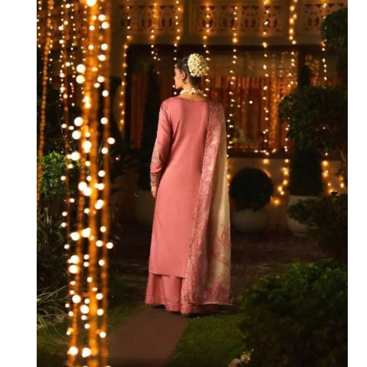 UCA-52 "Chand Bali" Luxury Viscose 3 Pc | Casuallite