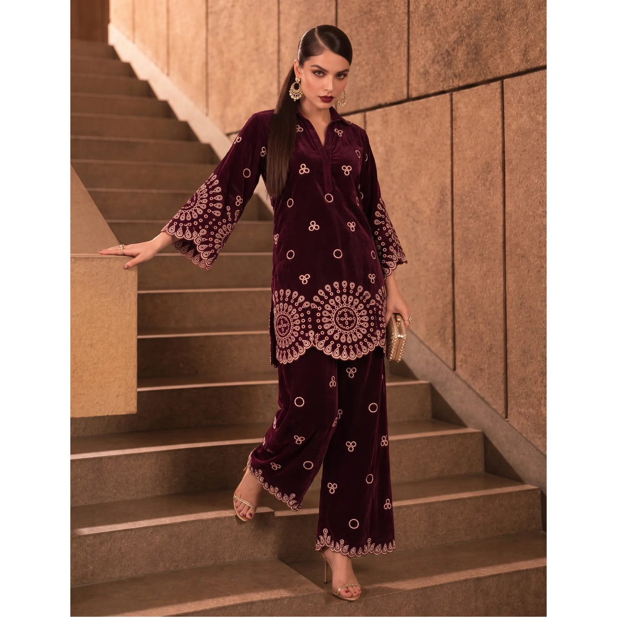 UA-318 Embroidered Velvet Co-Ord Set | Umnaa
