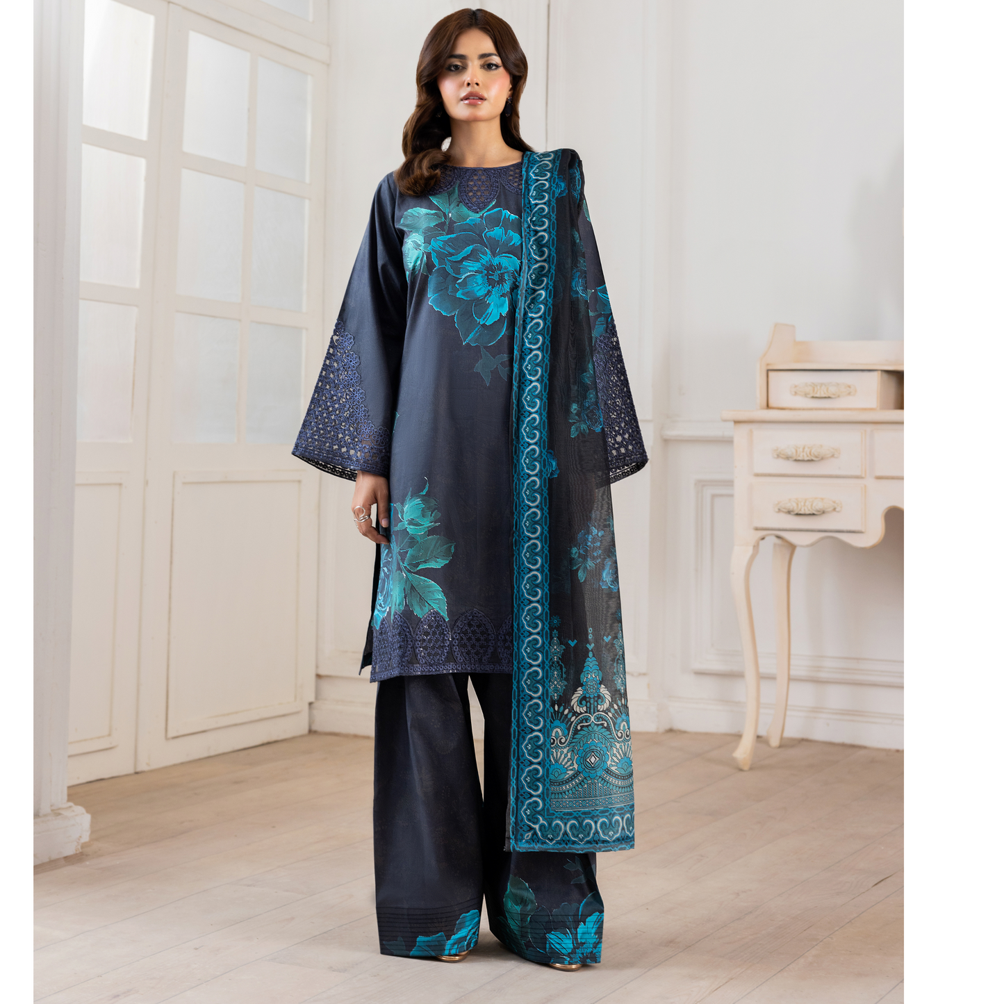 RA-15 Embroidered Trending Printed Farshi Shalwar Lawn Collection 3 Pc | Raniya.h