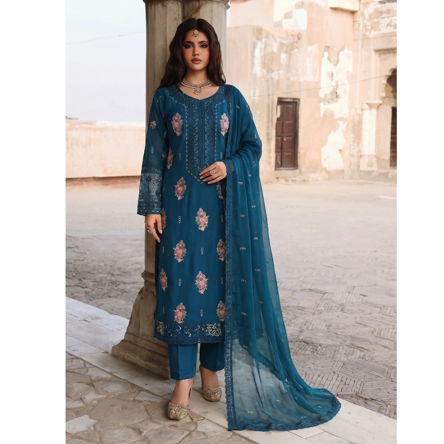 UA-201 Embroidered Cotton Festive Collection By Umnaa | Ready to Wear Pakistani Asian clothes