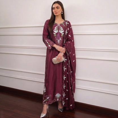 UA-265 Embroidered Festive Kaftan Sheesha Silk Collection by Umnaa | Pakistani Trendy Kaftan Asian Clothing