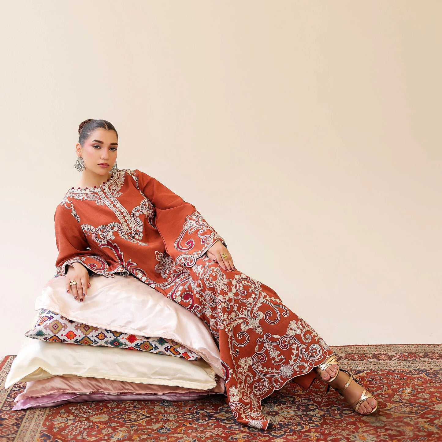 UAL-02 Embroidered Kaftan Raw Silk Co-Ord Set 2 Pc | Adan's Libas