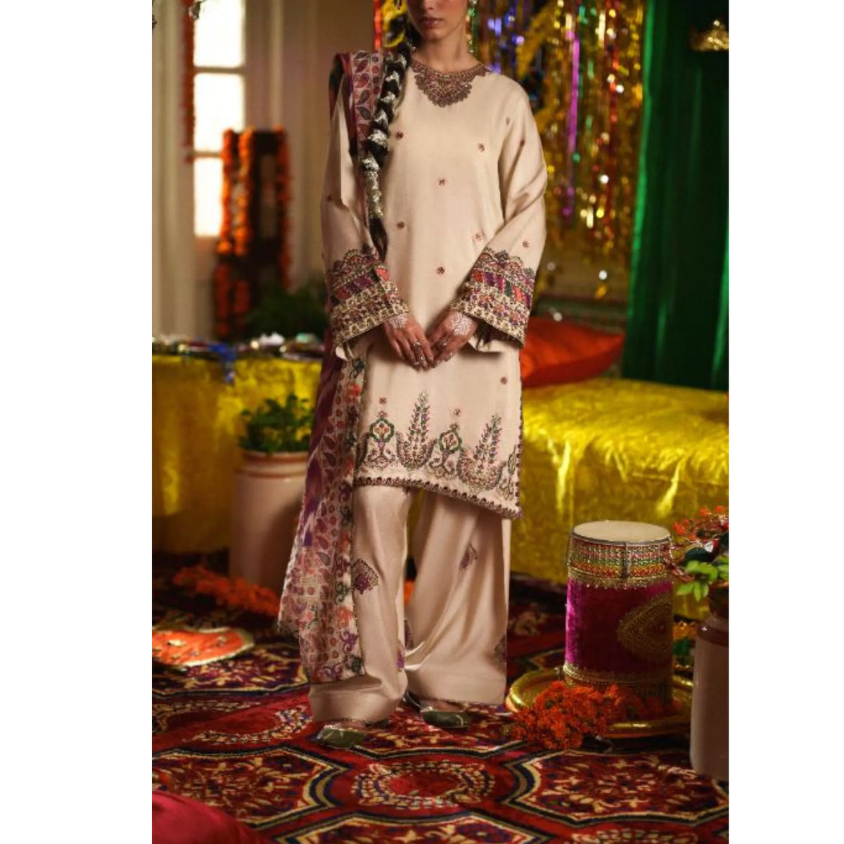 UCA-50 "Mubarak" Luxury Viscose Collection | Casuallite - Ivory Cream