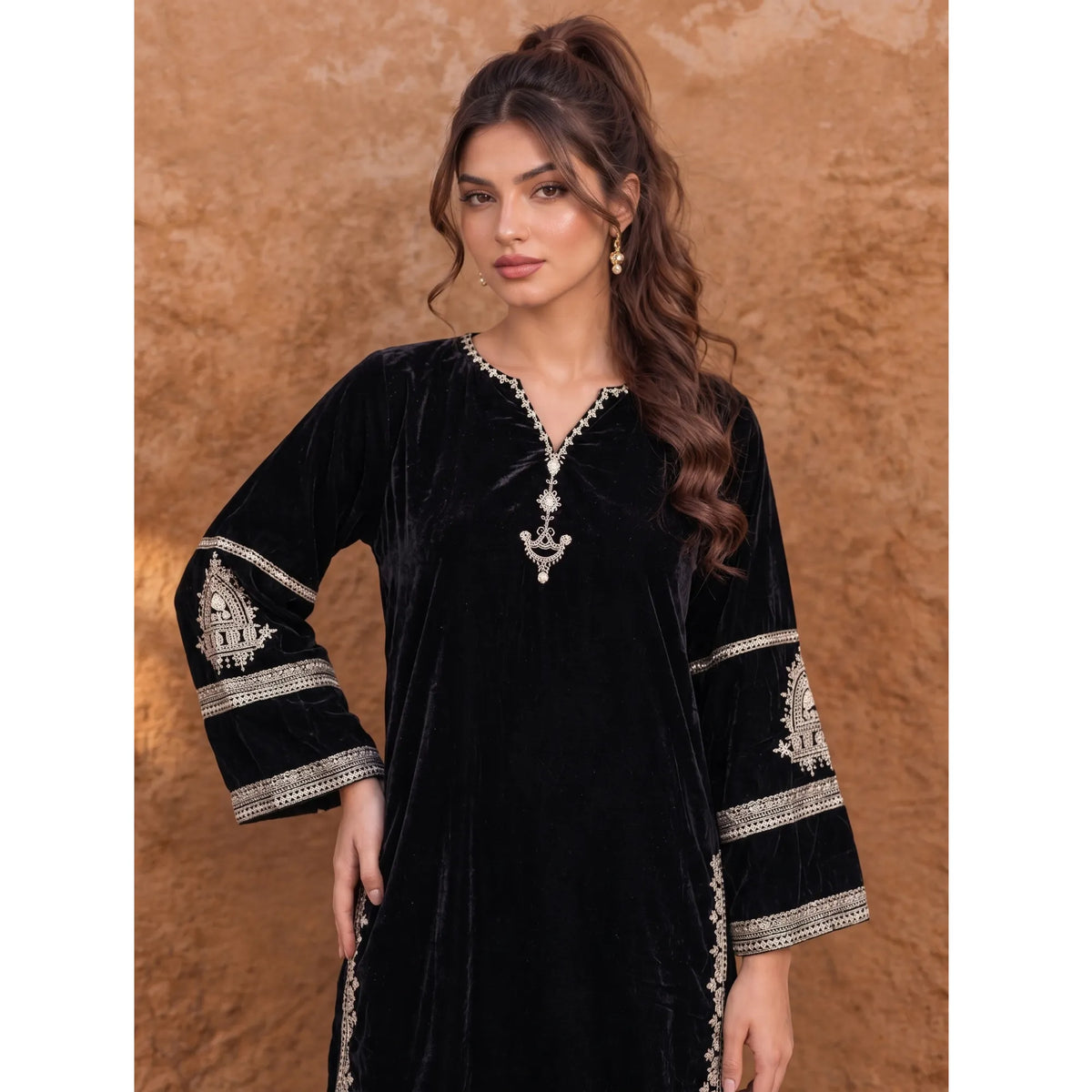 UA-315 Embroidered Farshi Shalwar Cord Set | Umnaa