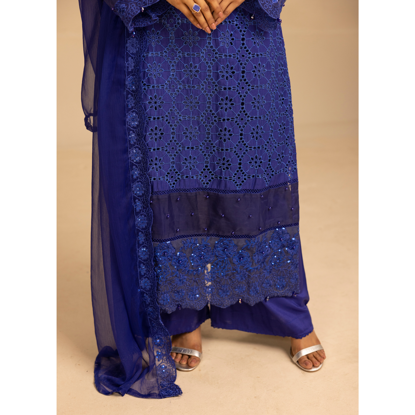 UMS-18 Embroidered Linen Chikenkari 3 Pc Pakistani Dress | Ready to wear | Simrans