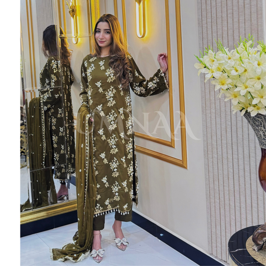 UA-26 3 Piece Embroidered Chiffon Party wear Pakistani Dress | Umnaa