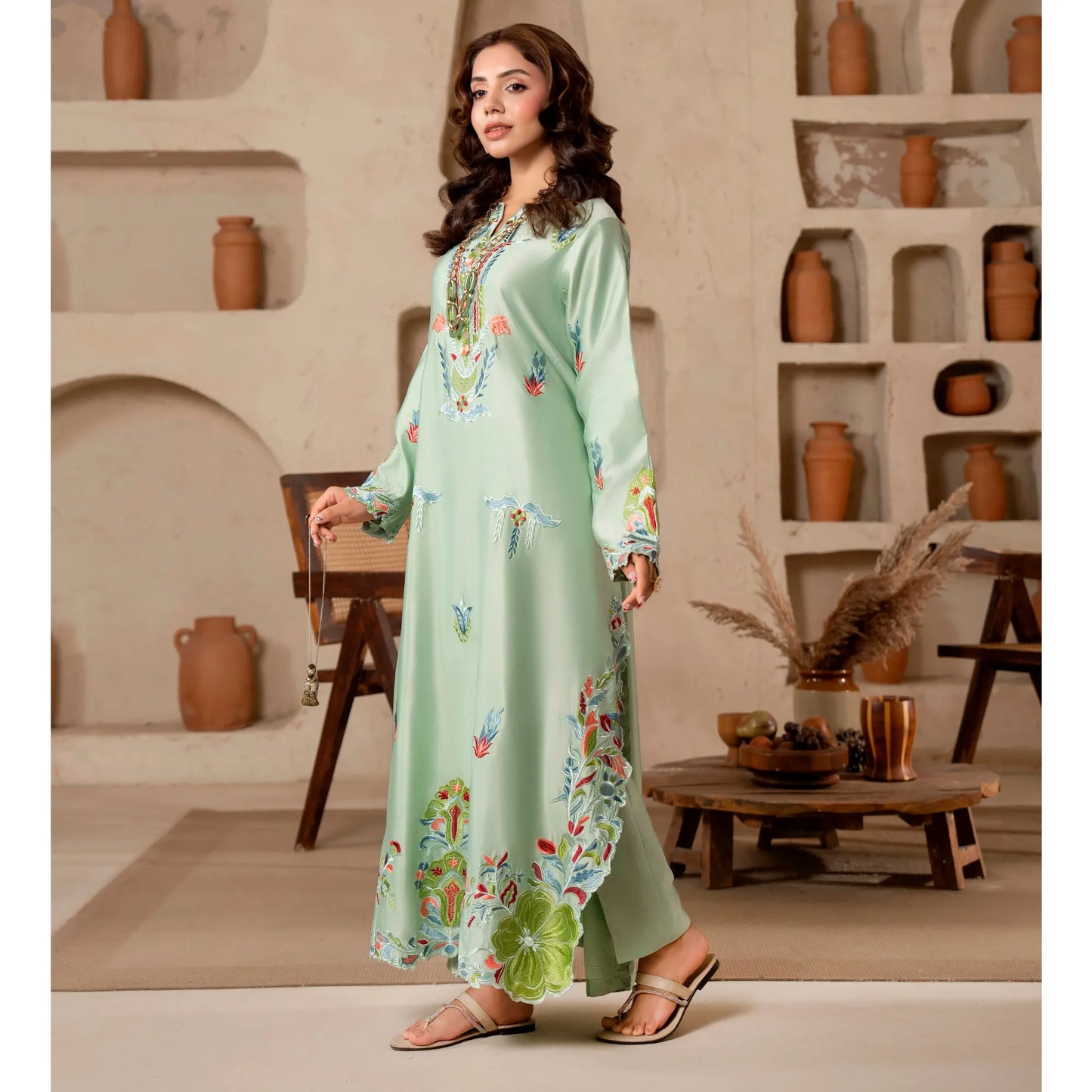 RA-40 Embroidered kaftan 2 Pc - Raniya.h