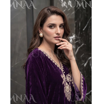 UA-304 Luxury Embroidered Kaftan 1 Pc | Umnaa