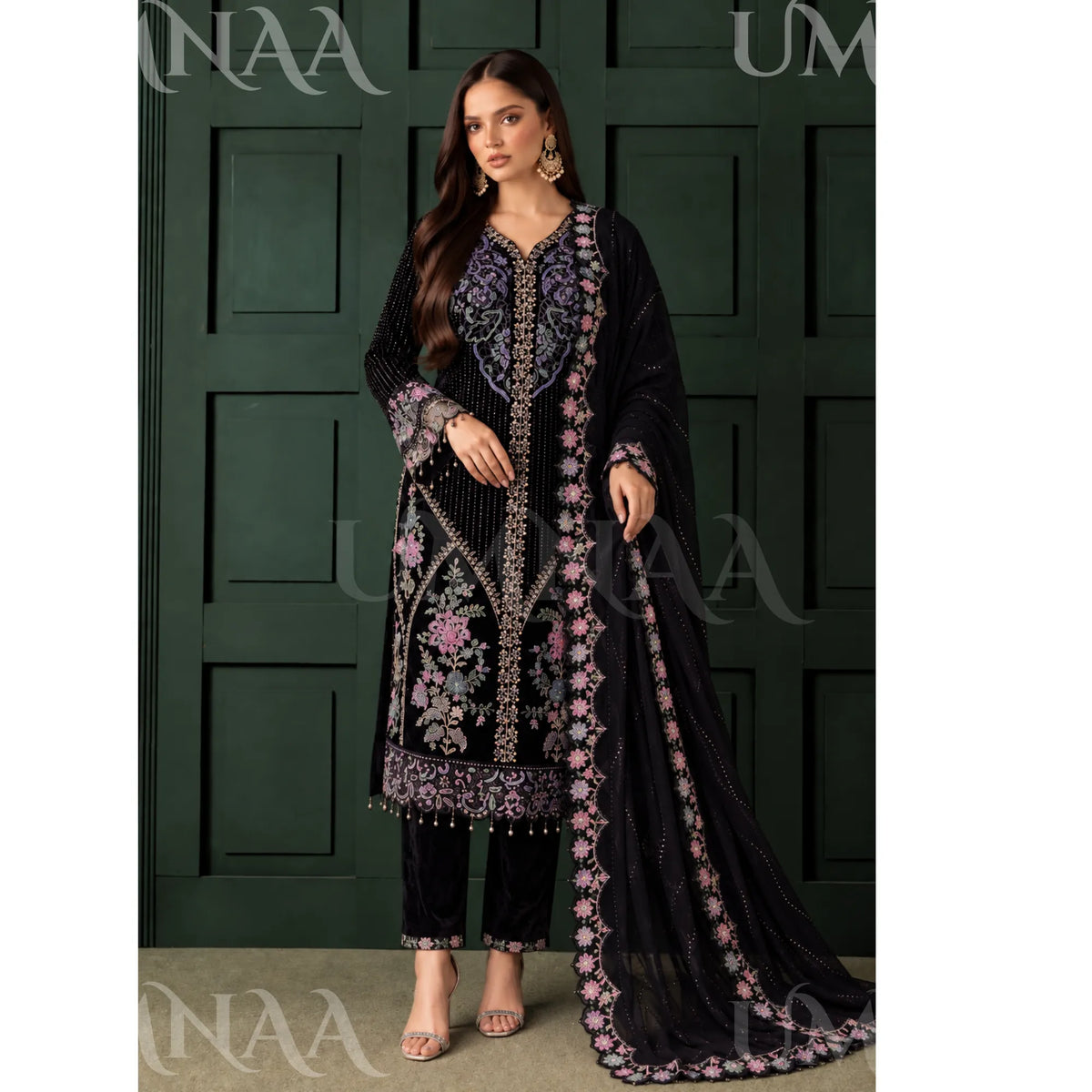 UA-314 Embroidered Luxury Velvet Collection | Umnaa