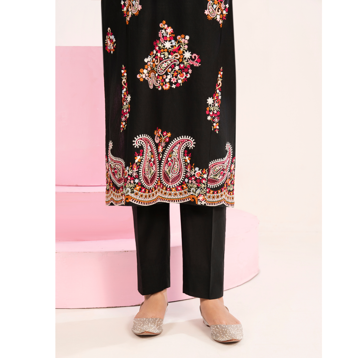 UA-118 Embroidered khaddar Co-Ords set 2 Pc Collection  | Ready to Wear | Umnaa