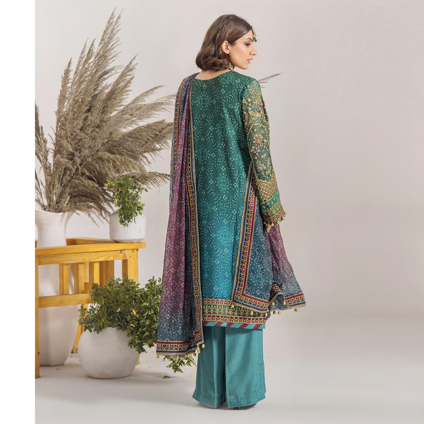 UTT-13 "INOVA" Luxury Chiffon Collection by Traditional Thread