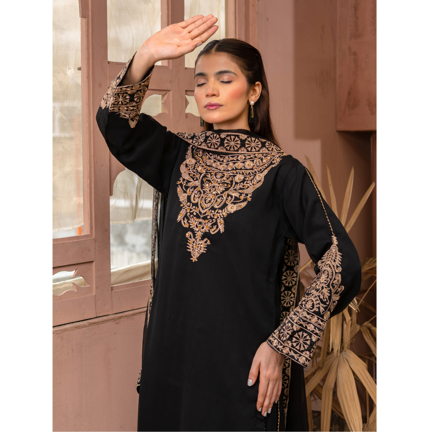 UMRZ-50 Luxury Chiffon Embroidered 3 Pc Collection by Rangz