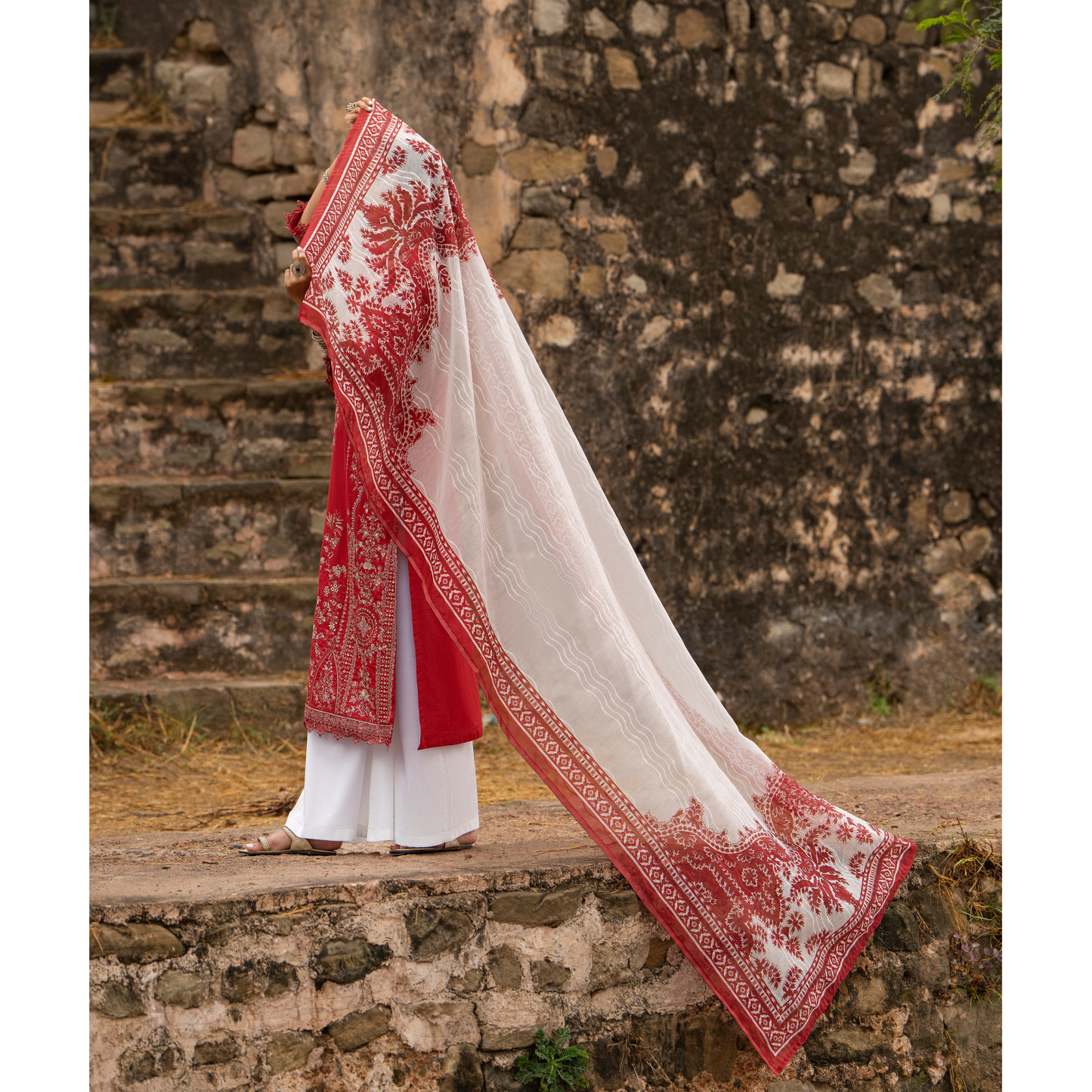 UCA-16 3 Pc Embroidered Cotton Lawn Ready to Wear Eid Collection by Casuallite