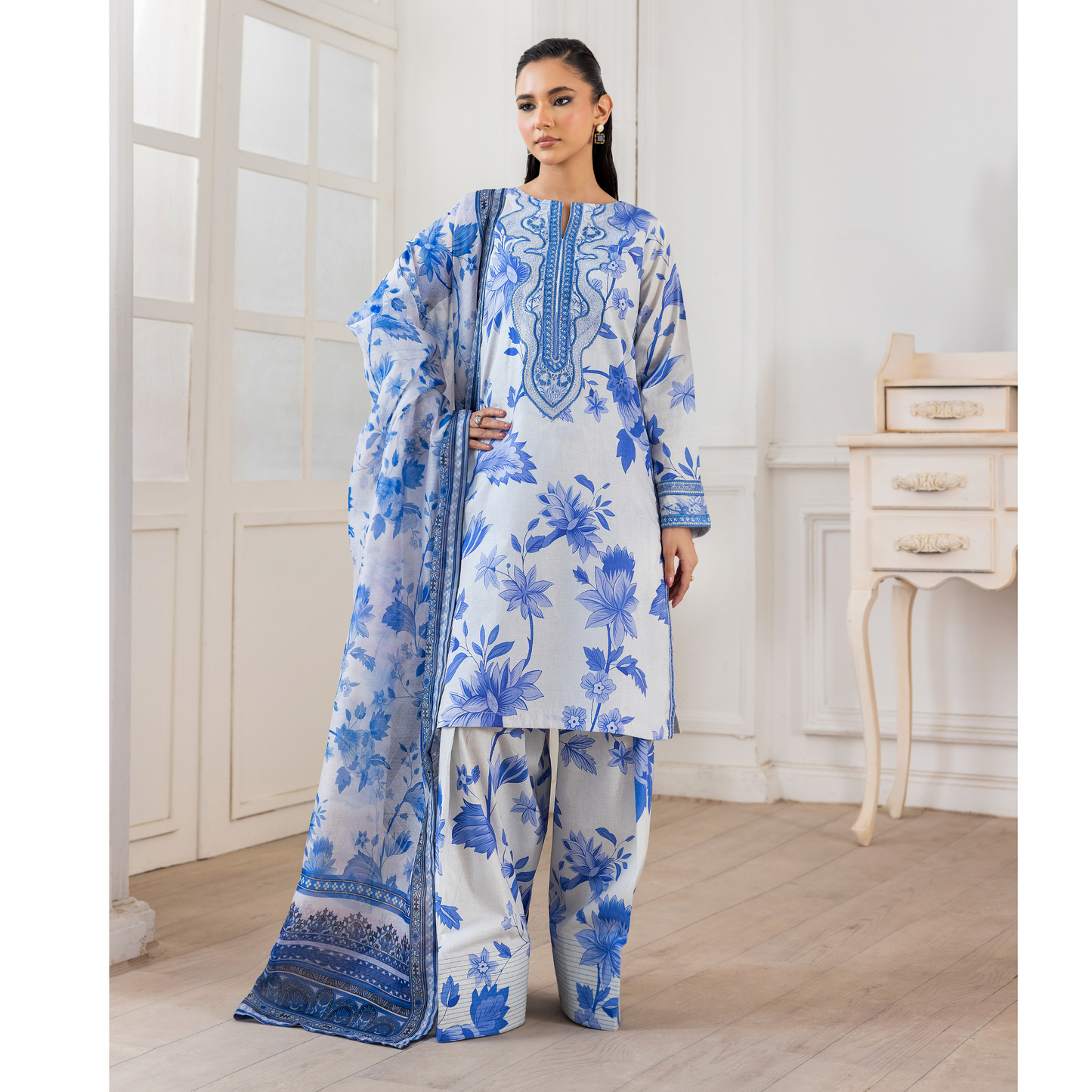 RA-15 Embroidered Trending Printed Farshi Shalwar Lawn Collection 3 Pc | Raniya.h