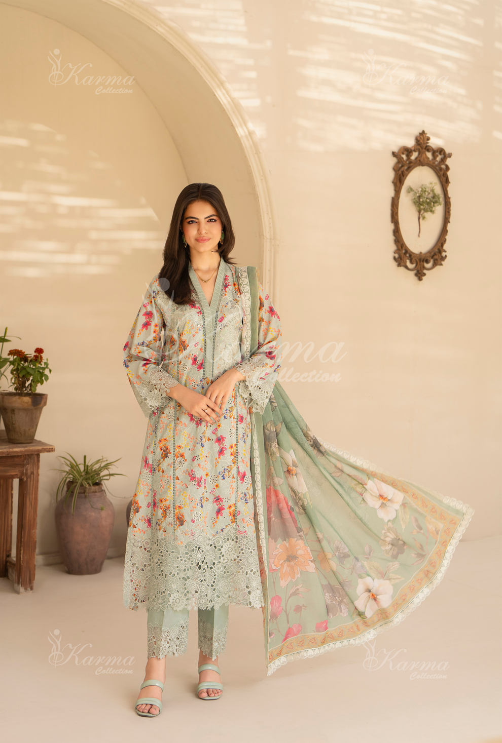 Mist Grey  Printed Chikenkari Cotton Lawn 3 Pc - Karma Collection