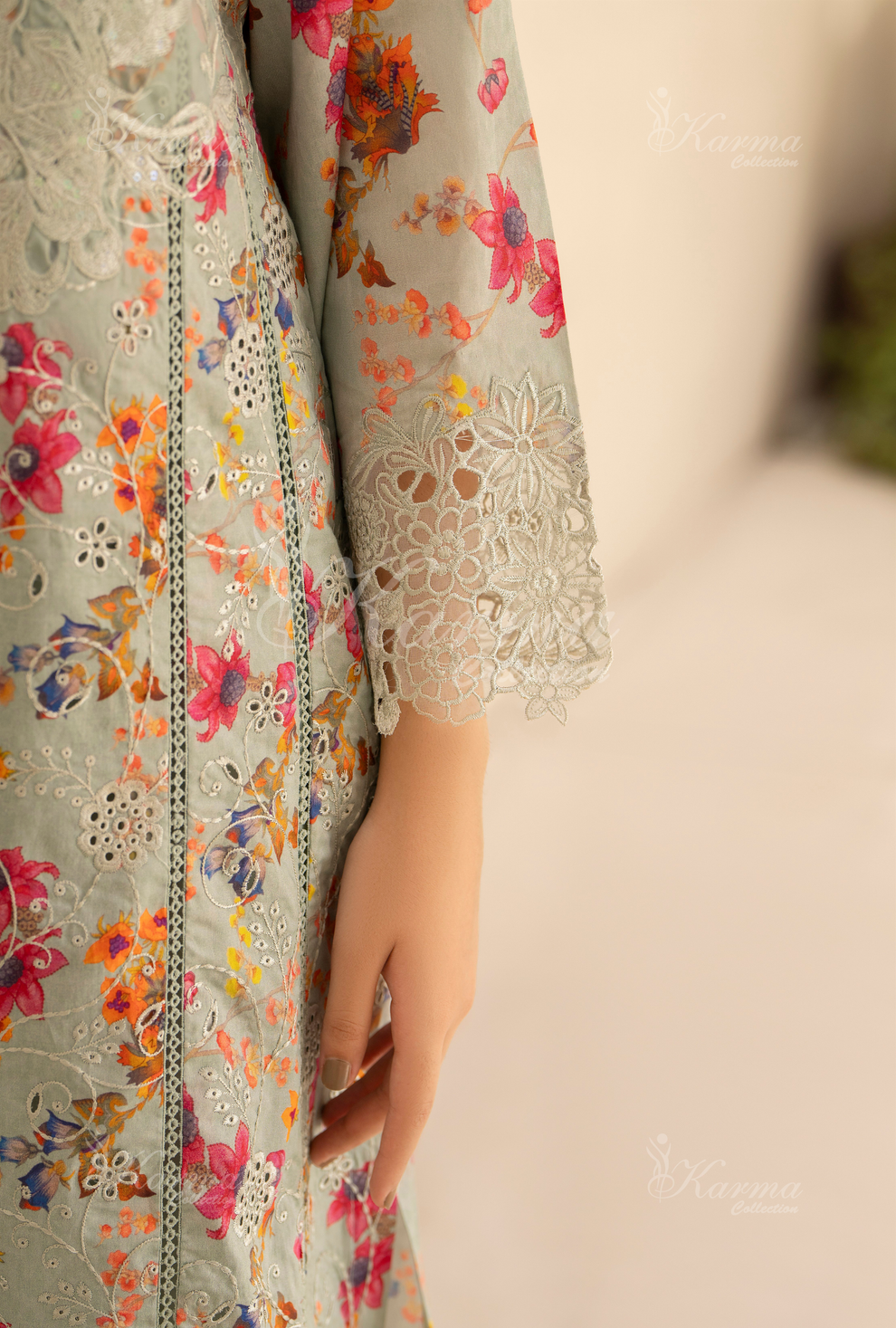 Mist Grey  Printed Chikenkari Cotton Lawn 3 Pc - Karma Collection