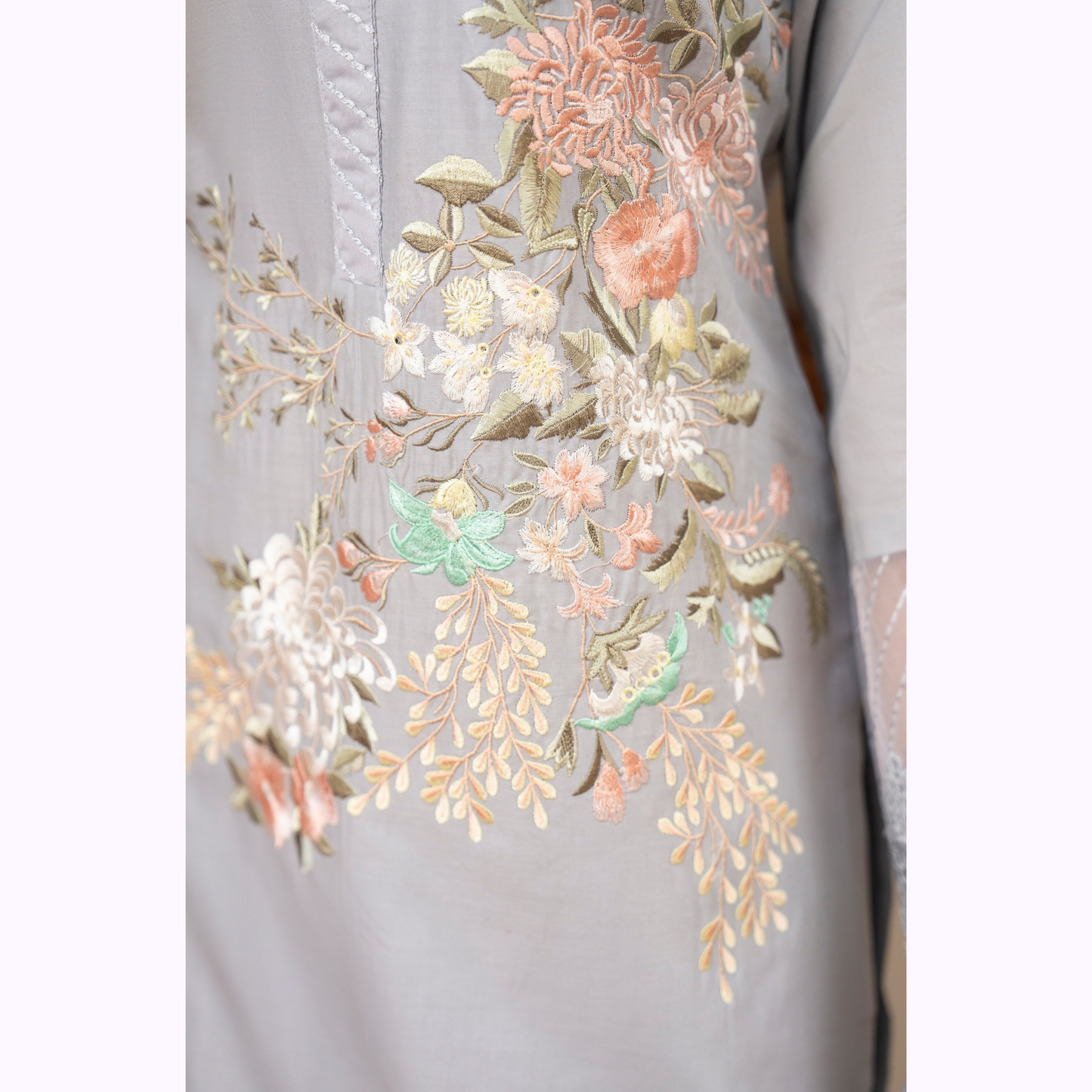UKC-16 Embroidered Cambric Cotton Ready to Wear 3 Pc - Karma Collection