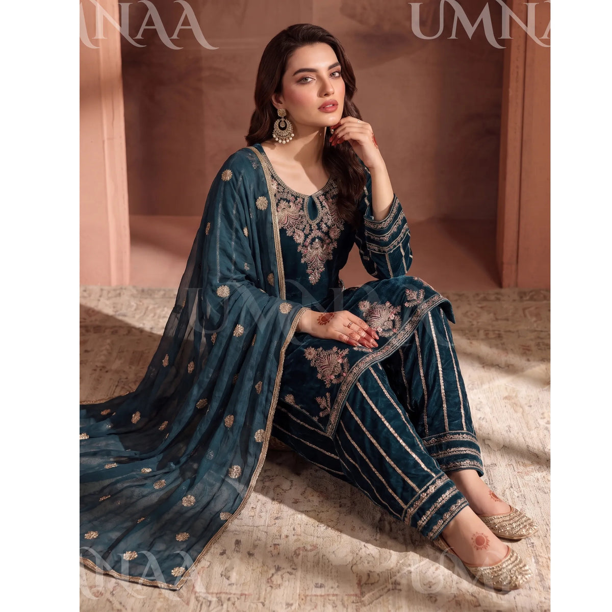 UA-293 Embroidered Luxury Velvet Collection | Umnaa