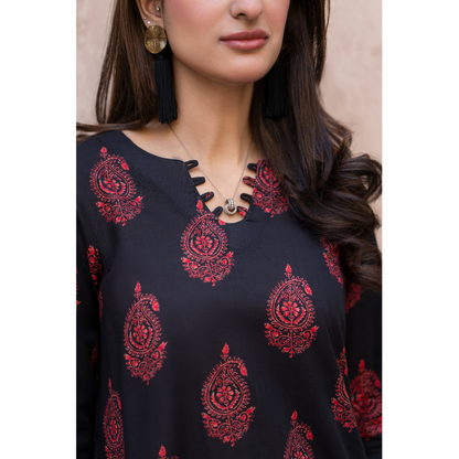 RA-33 Embroidered Lawn Long Kaftan Style 2 Piece Casual Summer Collection by Raniya.h