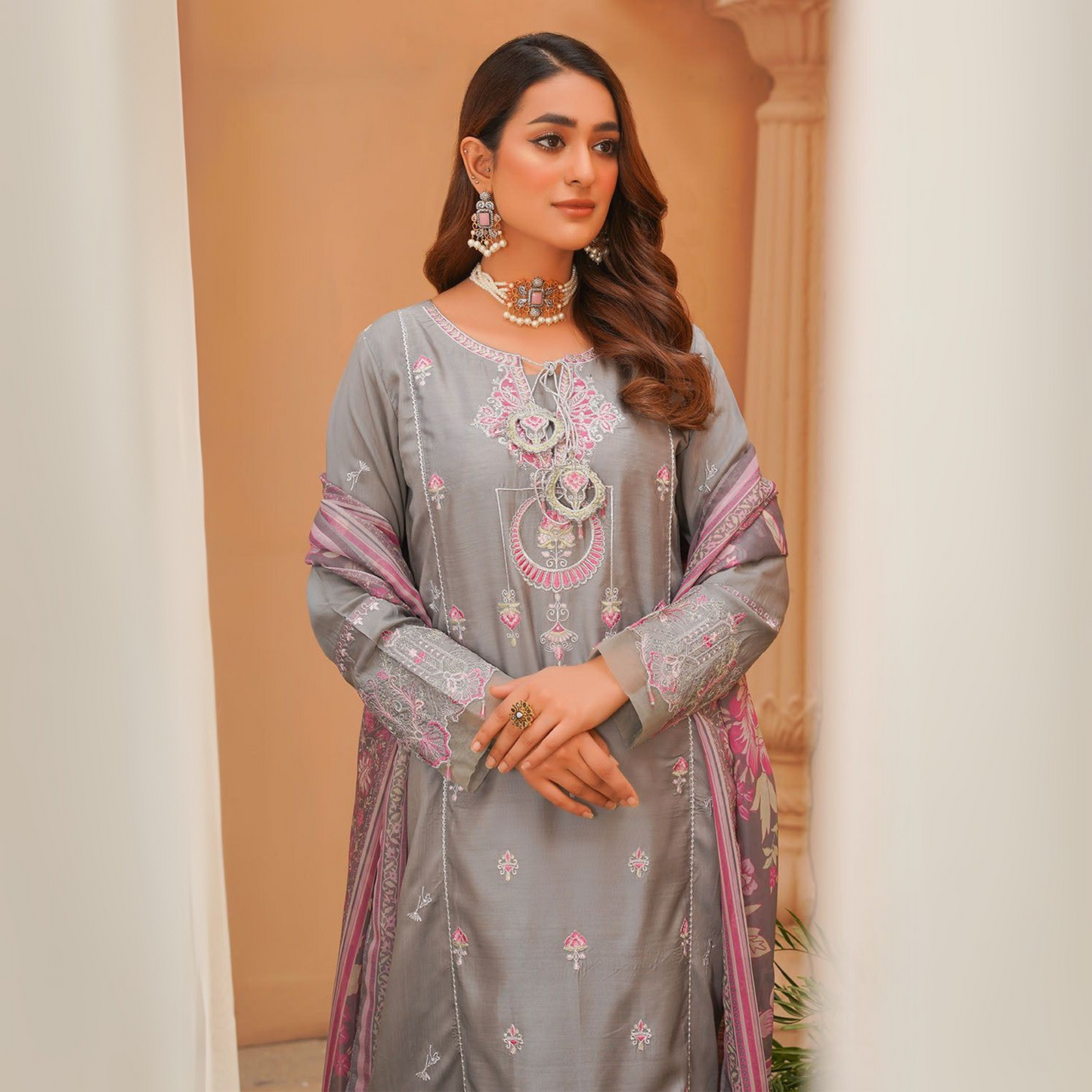 Luxury Embroidered Viscose Linen Dress 3 Pc | Winter Collection | Umnaa
