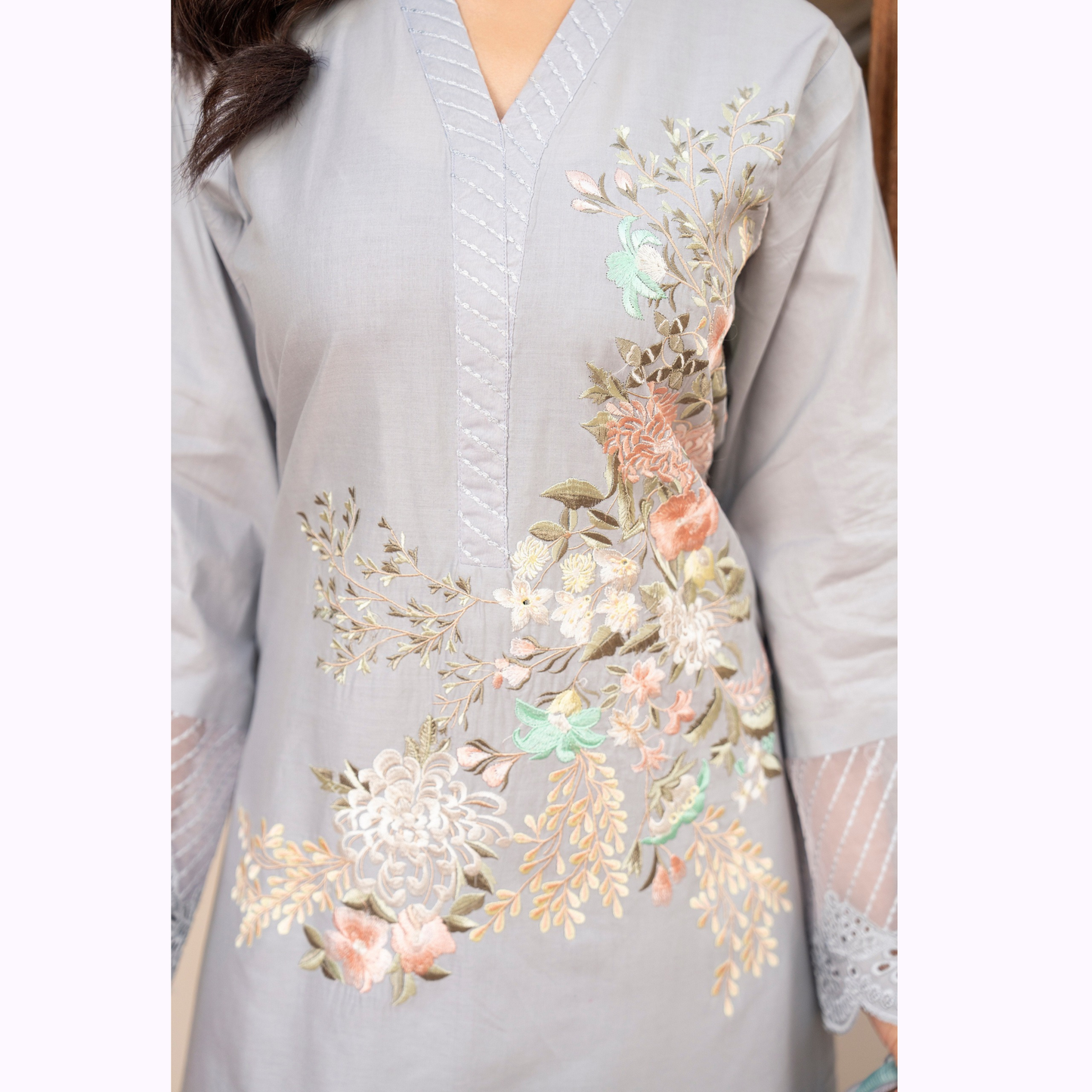 UKC-16 Embroidered Cambric Cotton Ready to Wear 3 Pc - Karma Collection