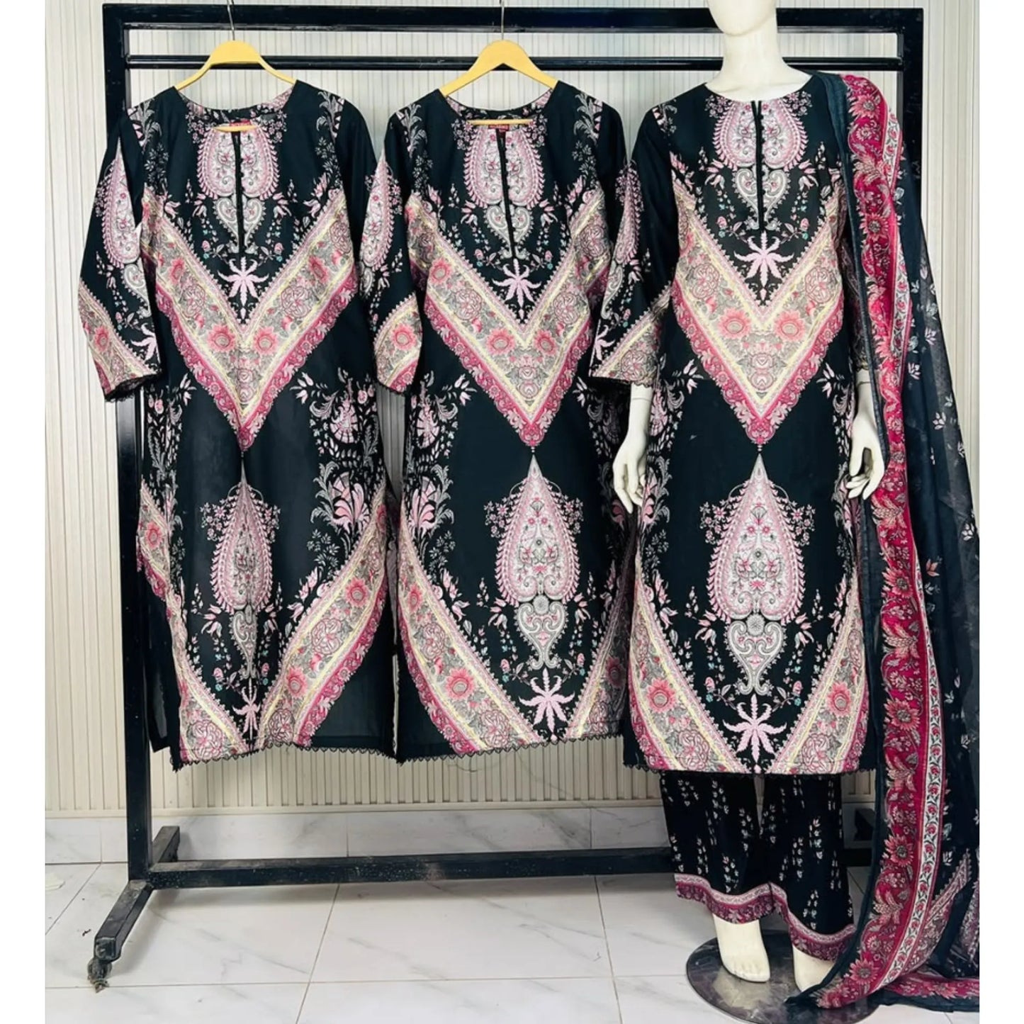 UA-274 Printed Lawn Long Kaftan Style 3 Pc Collection | Umnaa
