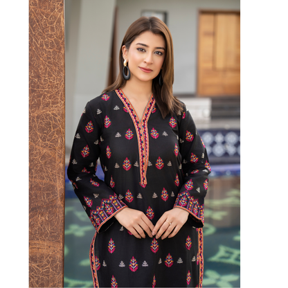 UA-89 2 Pc Embroidered Lawn Co-Ords Set | Ready to Wear | Umnaa